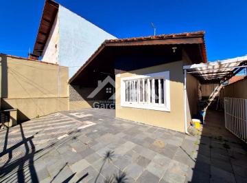 Casa · 200m² · 4 Quartos · 4 Vagas · Casa à Venda com Piscina e Churrasqueira em Peruíbe 200m2