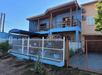 Casa · 244m² · 3 Quartos · 2 Vagas · EXCELENTE SOBRADO COM PISCINA NO BAIRRO CAMPINA !!