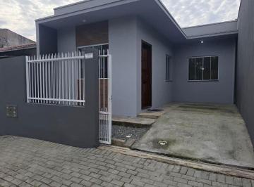 Casa · 2 Quartos · 1 Vaga · Casa Geminada em Penha, bairro Armação.