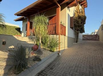 Casa · 91m² · 2 Quartos · 2 Vagas · Casa charmosa
