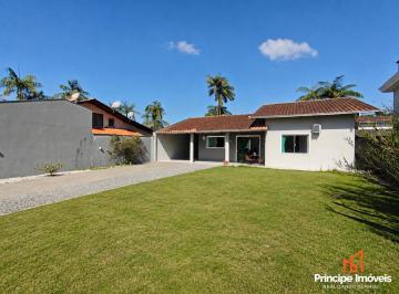 Casa · 133m² · 3 Quartos · 3 Vagas · Casa com 3 quartos no Boa Vista em Joinville