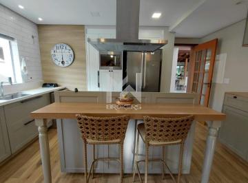 Casa · 243m² · 3 Quartos · 4 Vagas · Casa à venda em Condomínio Vila Brasiliana em Valinhos/SP