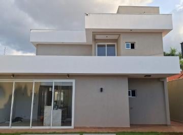 Casa · 240m² · 2 Quartos · 4 Vagas · Casa Térrea à venda em Campo Grande (Bairro Coronel Antonino) | 2 quartos (1 suíte) + 4 vagas