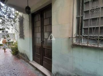 Casa · 226m² · 3 Quartos · 3 Vagas · Casa de Rua à Venda na Tijuca (Grande Tijuca) – 226m² | Residencial/Comercial