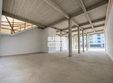 Comercial · 96m² · Oportunidade no Bairro Cabral: Loja Comercial de Alto Padrão Próxima ao Shopping Contagem
