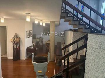 Casa · 400m² · 4 Quartos · 4 Vagas · Casa de rua : Sobrado / Residencial / Jardim Everest