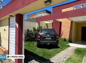 Casa de 3 quartos, Marechal Deodoro · Casa no Via Mares com piscina