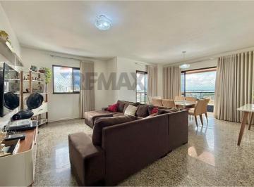 Apartamento · 175m² · 4 Quartos · 2 Vagas · Apto à venda no Bairro do Umarizal com 175m2, 4/4 sendo 2 suites situado no Ed. Montpllier por 1.300