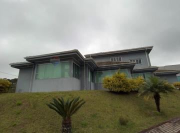 Casa · 4 Quartos · 8 Vagas · Casa dos Sonhos: Viva em Condomínio fechado em Mairiporã!