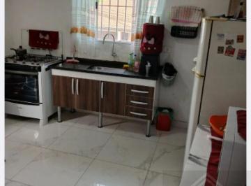 Casa · 108m² · 2 Quartos · 3 Vagas · VENDO CASA OPORTUNIDADE PARA SAIR DO ALUGUEL
