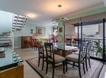Apartamento · 259m² · 3 Quartos · 4 Vagas · Cobertura para venda em Vila Alexandria com 3 quartos, sendo 3 suítes, 259m²