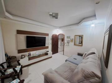 Casa · 125m² · 3 Quartos · 2 Vagas · Oportunidade - Casa Sobrado - Jardim Colorado - 3 Dormitórios - 180m².