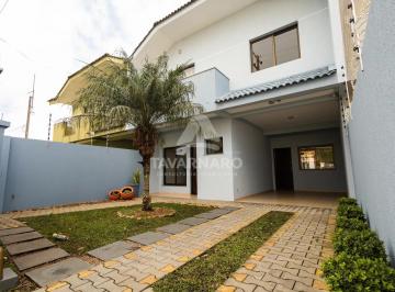 Casa · 216m² · 3 Quartos · 2 Vagas · Sobrado semimobiliado no Jardim Carvalho! Espaço, conforto e uma localização que faz toda a diferenç
