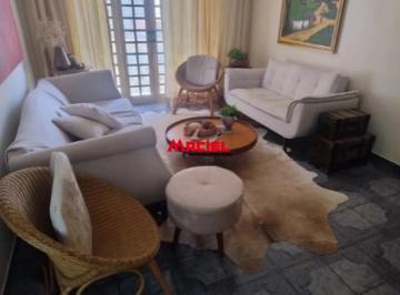 Casa · 180m² · 5 Quartos · 4 Vagas · Sobrado à venda com 5 quartos no Jardim Portugal excelente localização