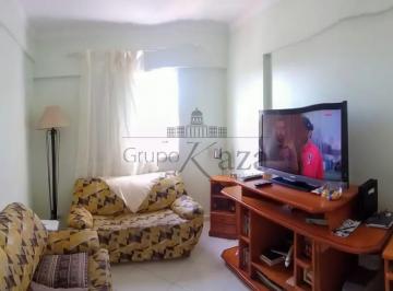 Apartamento · 78m² · 3 Quartos · 1 Vaga · Apartamento - Residencial Matheus - Jardim Satélite - 3 Dormitórios - 77m².
