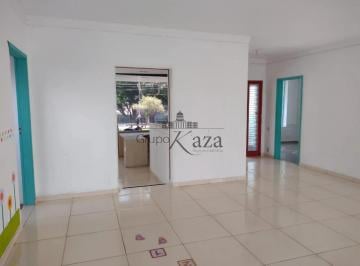 Comercial · 450m² · 5 Quartos · 5 Vagas · Ponto Comercial - Altos do Esplanada - 450m².