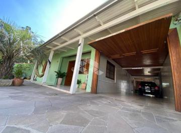 Casa · 210m² · 4 Quartos · 3 Vagas · Casa 4 dormitórios e piscina em Esteio