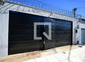 Casa · 160m² · 3 Quartos · 3 Vagas · Casa para Aluguel - Residencial Monte Carlo, 3 Quartos,  160 m2 - Goiânia
