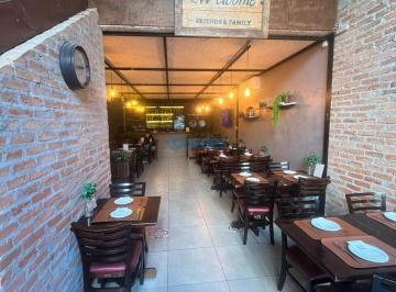 Comercial · 250m² · Restaurante à Venda na Berroni, São Paulo | 250m²