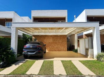 Casa · 173m² · 3 Quartos · 3 Vagas · Casa em Granja Viana II, Cotia/SP de 173m² 3 quartos à venda por R$ 1.100.000,00