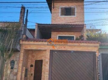 Casa · 280m² · 2 Quartos · 4 Vagas · Sobrado em Jardim Santa Clara, Guarulhos/SP de 280m² 2 quartos à venda por R$ 902.000,00