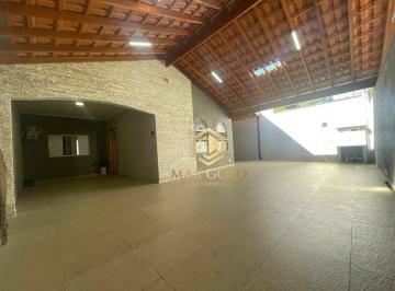 Casa · 210m² · 3 Quartos · 3 Vagas · Casa em Jardim Independência, Taubaté/SP de 210m² 3 quartos à venda por R$ 850.000,00