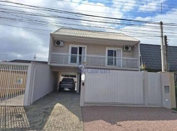 Casa · 160m² · 3 Quartos · 3 Vagas · Sobrado em Lindóia, Curitiba/PR de 160m² 3 quartos à venda por R$ 910.000,00