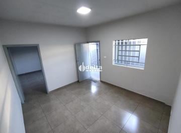 Casa · 60m² · 2 Quartos · Casa disponível para locação no bairro Brasil em Uberlândia-MG