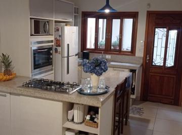 Casa · 273m² · 3 Quartos · 3 Vagas · Casa em Jardim Mesquita, Jacareí/SP de 0m² 3 quartos à venda por R$ 905.000,00