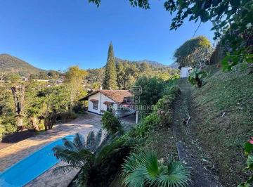 Casa · 280m² · 5 Quartos · 3 Vagas · Casa em Parque do Ingá, Teresópolis/RJ de 280m² 5 quartos à venda por R$ 950.000,00