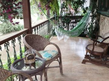 Casa · 113m² · Casa em Pedro do Rio, Petrópolis/RJ de 113m² à venda por R$ 525.000,00