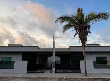 Casa · 84m² · 2 Quartos · Casa em Itacolomi, Balneário Piçarras/SC de 84m² 2 quartos à venda por R$ 485.000,00