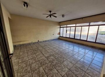 Casa · 261m² · 3 Quartos · 1 Vaga · Casa em Vila Rezende, Piracicaba/SP de 261m² 3 quartos à venda por R$ 380.000,00