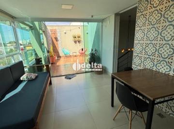 Apartamento · 149m² · 3 Quartos · 2 Vagas · Apartamento com 2 quartos sendo 1 suíte disponível para locação no bairro Tubalina em Uberlândia-MG