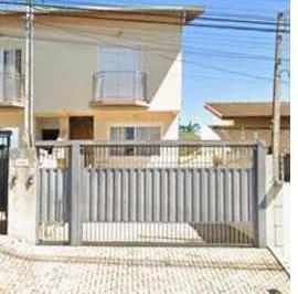 Casa · 125m² · 3 Quartos · 2 Vagas · Sobrado- 3 Suítes- Quintal amplo- Jardim dos Pinheiros-Atibaia