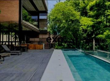 Casa · 720m² · 6 Quartos · 8 Vagas · Casa a venda com 5 suítes no Condomínio Marambaia - Vinhedo, SP