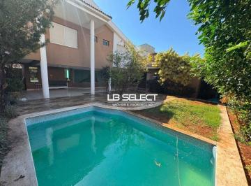b9bde8adbc47a855ce6bca0f2544f67c725187d8 · Casa no Condomínio Villagio da Colina com quatro suítes e varanda giurmet.