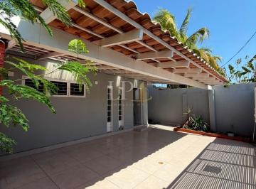 Casa · 200m² · 4 Quartos · 2 Vagas · CASA À VENDA | JARDIM COMODORO