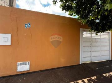 Casa · 69m² · 2 Quartos · 1 Vaga · Casa para venda em Centro de 69.25m² com 2 Quartos e 1 Garagem