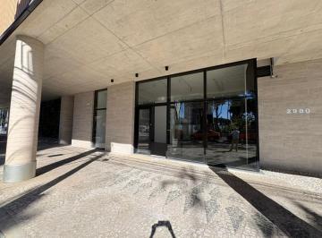 Comercial · 250m² · Loja para alugar em Bigorrilho de 250.00m²