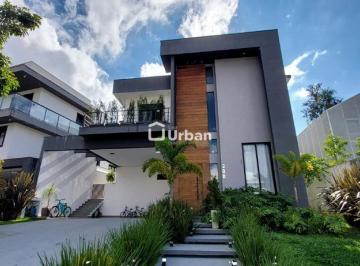 Casa · 300m² · 4 Quartos · 6 Vagas · Casa de Condomínio para venda em Granja Viana de 300.00m² com 4 Quartos, 4 Suites e 6 Garagens