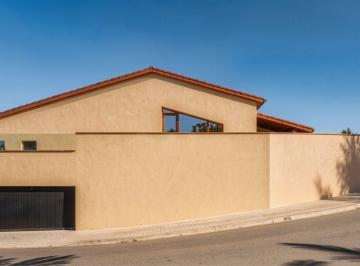 Casa · 150m² · 2 Quartos · 2 Vagas · Casa para venda em Parque Jataí de 150.00m² com 2 Quartos, 1 Suite e 2 Garagens