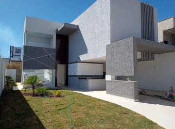 Casa · 214m² · 4 Quartos · 4 Vagas · Casa para venda e aluguel em Candeias de 214.00m² com 4 Quartos, 3 Suites e 4 Garagens