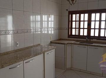 Casa · 210m² · 3 Quartos · 2 Vagas · Casa para alugar em Jardim Portal De Itaici de 210.00m² com 3 Quartos, 2 Suites e 2 Garagens