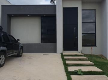 Casa · 250m² · 3 Quartos · 2 Vagas · Casa para venda em Nossa Senhora Do Perpétuo Socorro de 250.00m² com 3 Quartos, 1 Suite e 2 Garagens