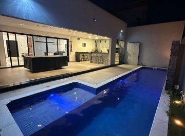Casa · 234m² · 3 Quartos · 4 Vagas · Casa para venda em Residencial Ouroville de 234.00m² com 3 Quartos, 3 Suites e 4 Garagens