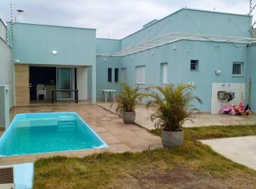 Casa · 70m² · 2 Quartos · 3 Vagas · Casa para venda em Loteamento Residencial E Comercial Araguaia de 70.00m² com 2 Quartos, 1 Suite e 3