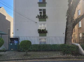 Apartamento · 62m² · 2 Quartos · 1 Vaga · Apartamento com dois quartos, bem localizado.