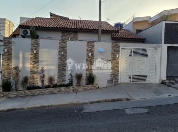 Casa · 200m² · 3 Quartos · 2 Vagas · Casa 3 quartos - Vila Independência