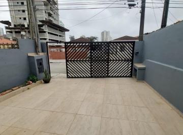Casa · 110m² · 1 Quarto · 2 Vagas · Casa para Venda em Praia Grande, Canto do Forte, 1 dormitório, 1 banheiro, 2 vagas